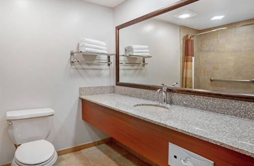 Oakhurst Hotel | Best Western Plus Yosemite Gateway Inn