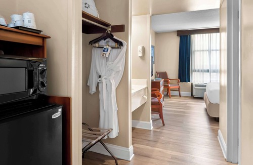 Dale City Hotel | Best Western Potomac Mills