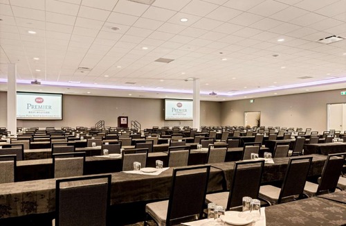 Calgary Hotel | Best Western Premier Calgary Plaza Hotel & Conference Centre