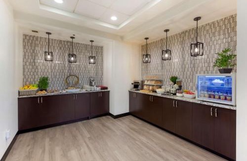 Timmins Hotel | Best Western Premier Northwood Hotel