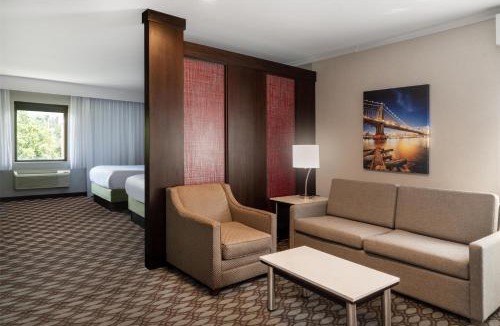 North Bergen Hotel | Best Western Premier NYC Gateway Hotel