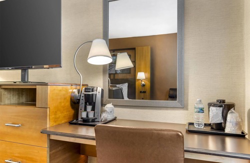 Queens Hotel | Best Western Queens Gold Coast