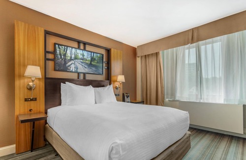 Queens Hotel | Best Western Queens Gold Coast