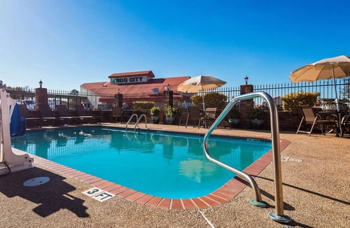Rayne Hotel | Best Western Rayne Inn