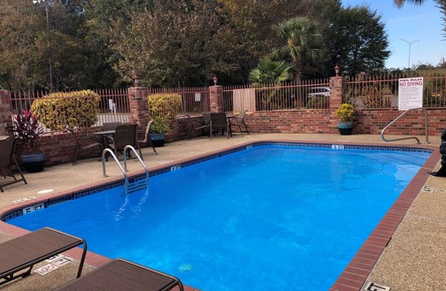 Rayne Hotel | Best Western Rayne Inn
