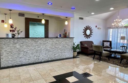 Roanoke Hotel | Best Western Roanoke Inn & Suites