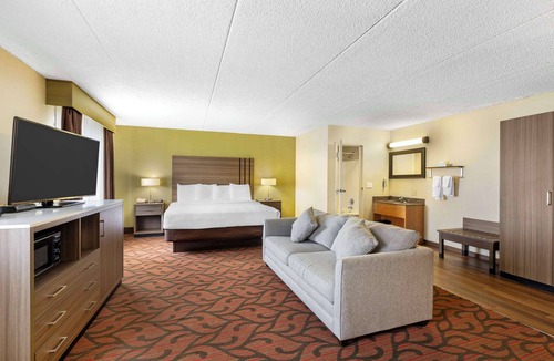 Rochester Hotel | Best Western Rochester Marketplace Inn