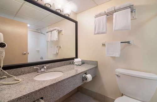 Saranac Lake Hotel | Best Western Saranac Lake