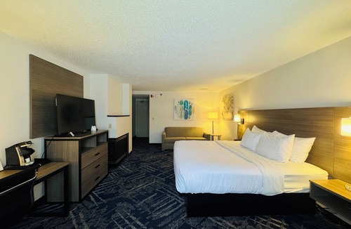 Sault Ste. Marie Hotel | Best Western Sault Ste. Marie