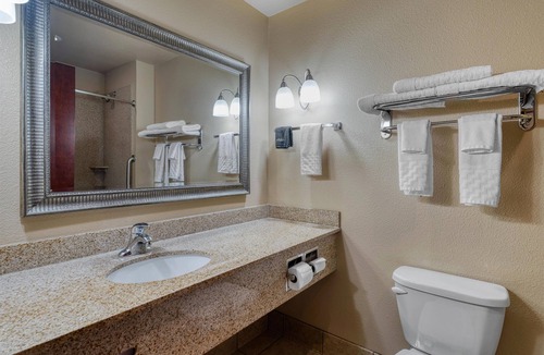 Shelby Hotel | Best Western Shelby Inn & Suites