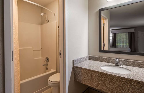 Newnan Hotel | Best Western Shenandoah Inn