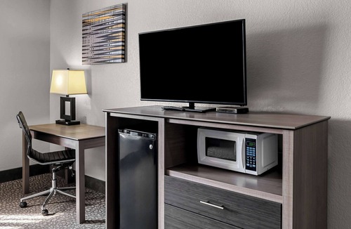 Sherwood Hotel | Best Western Sherwood Inn & Suites