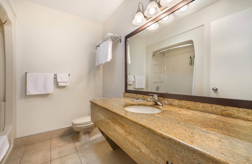 Smiths Falls Hotel | Best Western Smiths Falls Hotel