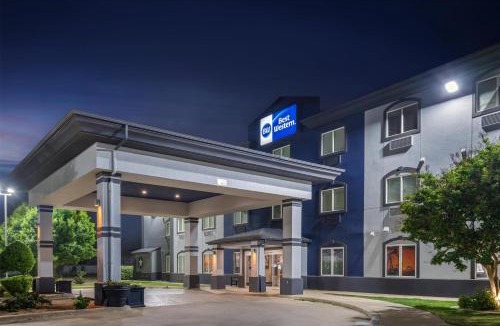 Levelland Hotel | Best Western South Plains Inn & Suites
