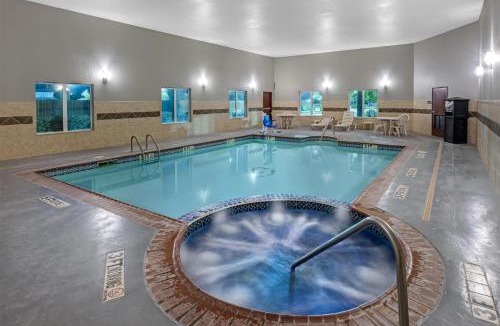 Levelland Hotel | Best Western South Plains Inn & Suites