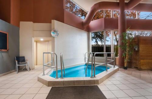 St. Catharines Hotel | Best Western St Catharines Hotel & Conference Centre