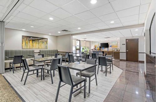 Columbus Hotel | Best Western Suites Columbus