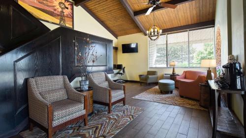 Sterling Hotel | Best Western Sundowner