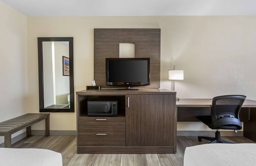 Superstition Springs Hotel | Best Western Superstition Springs Inn