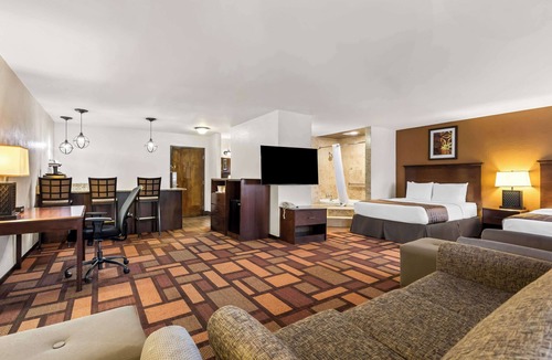 Gillette Hotel | Best Western Tower West Lodge