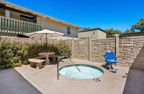 Davis Hotel | Best Western University Lodge