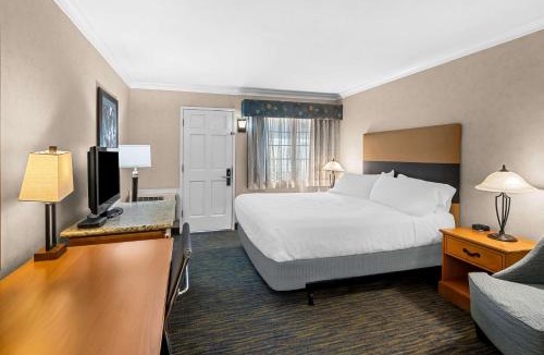 Davis Hotel | Best Western University Lodge