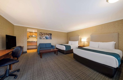 Newmarket Hotel | Best Western Voyageur Place Hotel