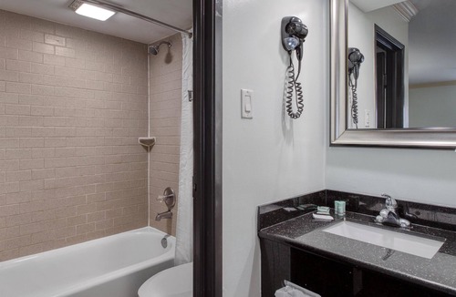 Webster Hotel | Best Western Webster Hotel, Nasa