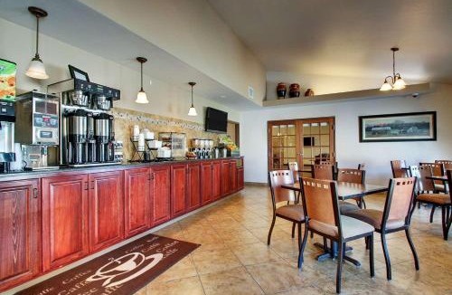 Chadron Hotel | Best Western West Hills Inn
