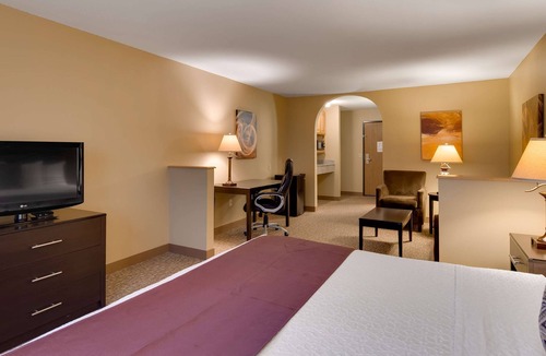 Chadron Hotel | Best Western West Hills Inn