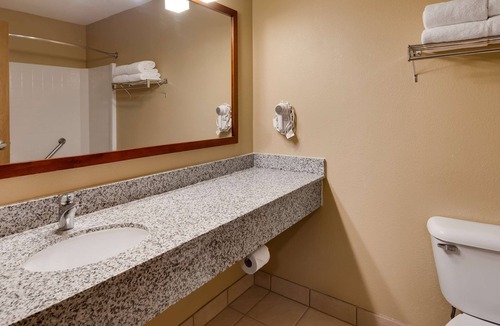 Chadron Hotel | Best Western West Hills Inn