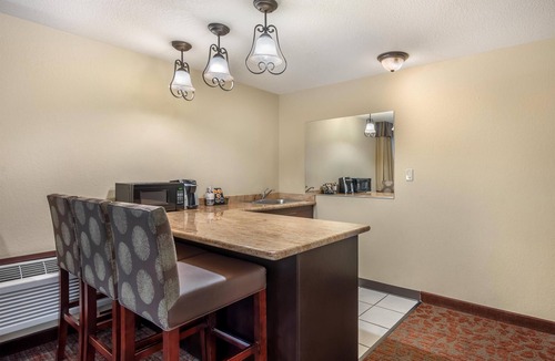 Ashland Hotel | Best Western Windsor Inn