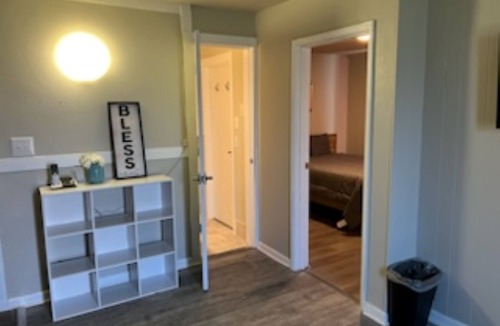 Bitter Lake Hotel | Beston Inn Seattle