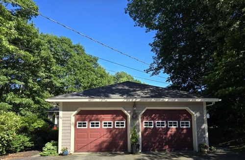 Damariscotta House | Bestview | 3 Bedroom | Shared Dock