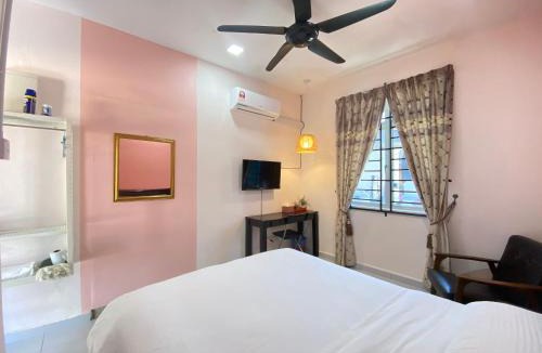 Kampong Raja House | Besut Guesthouse