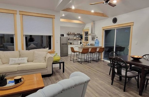 Mongaup Valley House | Bethel Woods Cabin with River