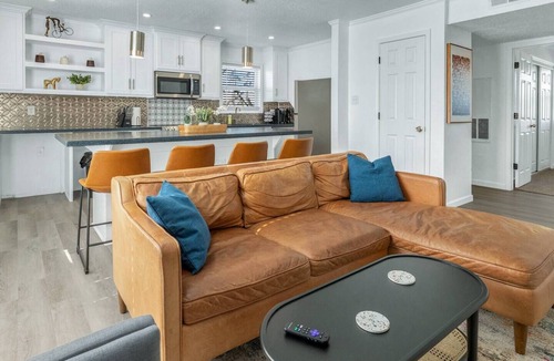 College Station Apartment | BethyKay: 2 Bedroom, Walk to A&M, Comfy King Beds