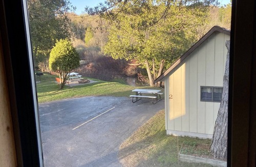 Benzonia Cabin | Betsie Riverside Resort