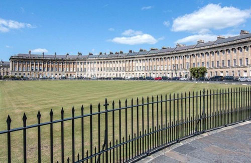 Butleigh House | Betsy Cottage