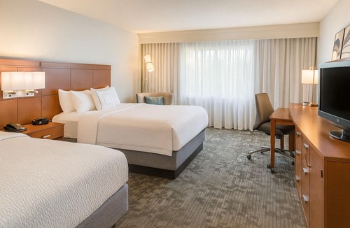 Twin Brook Hotel | Better Choice for your Vacation! 3 Comfortable Units, Pets Are Welcome!