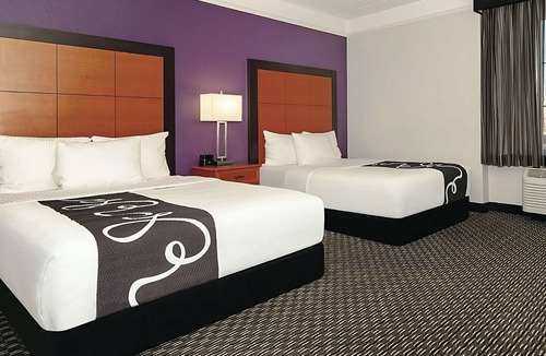 Guasti Hotel | Better Choice For Your Vacation! 2 Pet-friendly Units, Spacious and Relaxing!