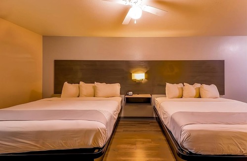 Sweet Home Hotel | Better Choice for your Vacation! With Outdoor Pool Access, and Free Parking!