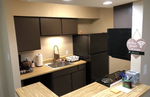 Midland Condo | Better than a hotel!