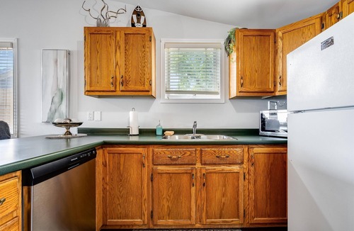 Leamington House | Better Than Ever Lakehouse