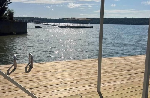 Bremen House | Betters View on Smith Lake