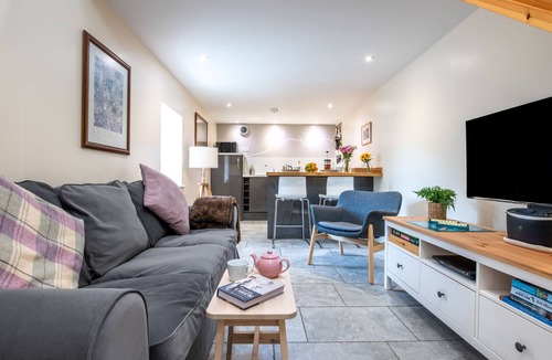 Drumnadrochit House | Betty's Bothy by Interhome