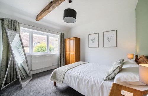 East Chelborough House | Bettys Barn