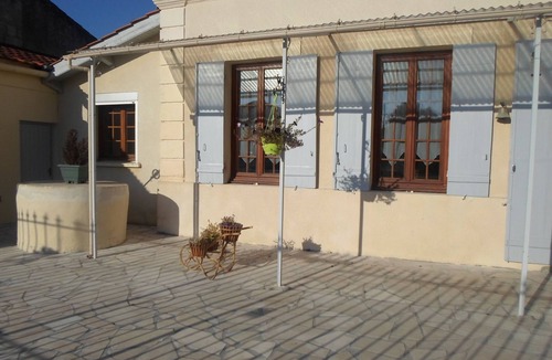 Saint-Seurin-de-Cadourne House | Between the Gironde and the Atlantic.