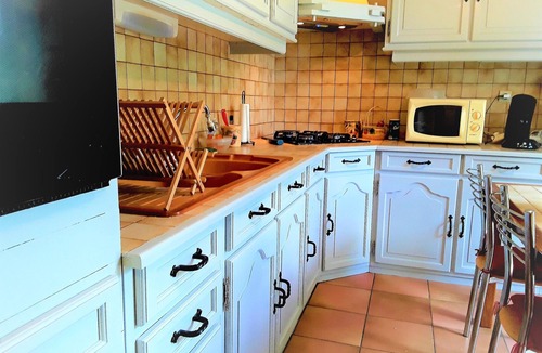 Bellegarde House | between Camargue Arles-Nîmes and Pont du Gard