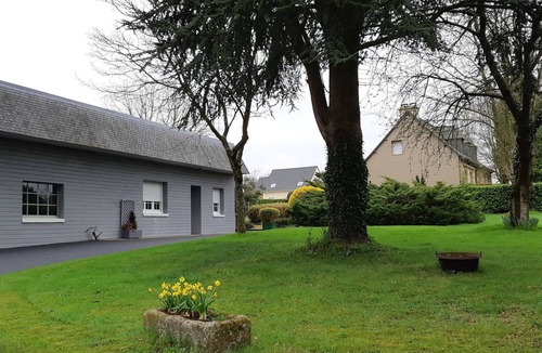 Pleslin-Trigavou House | Between Dinard and Dinan, small country house entirely on one level
